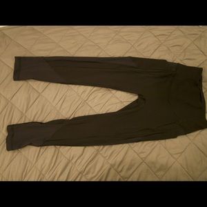 Lululemon all the right places crop